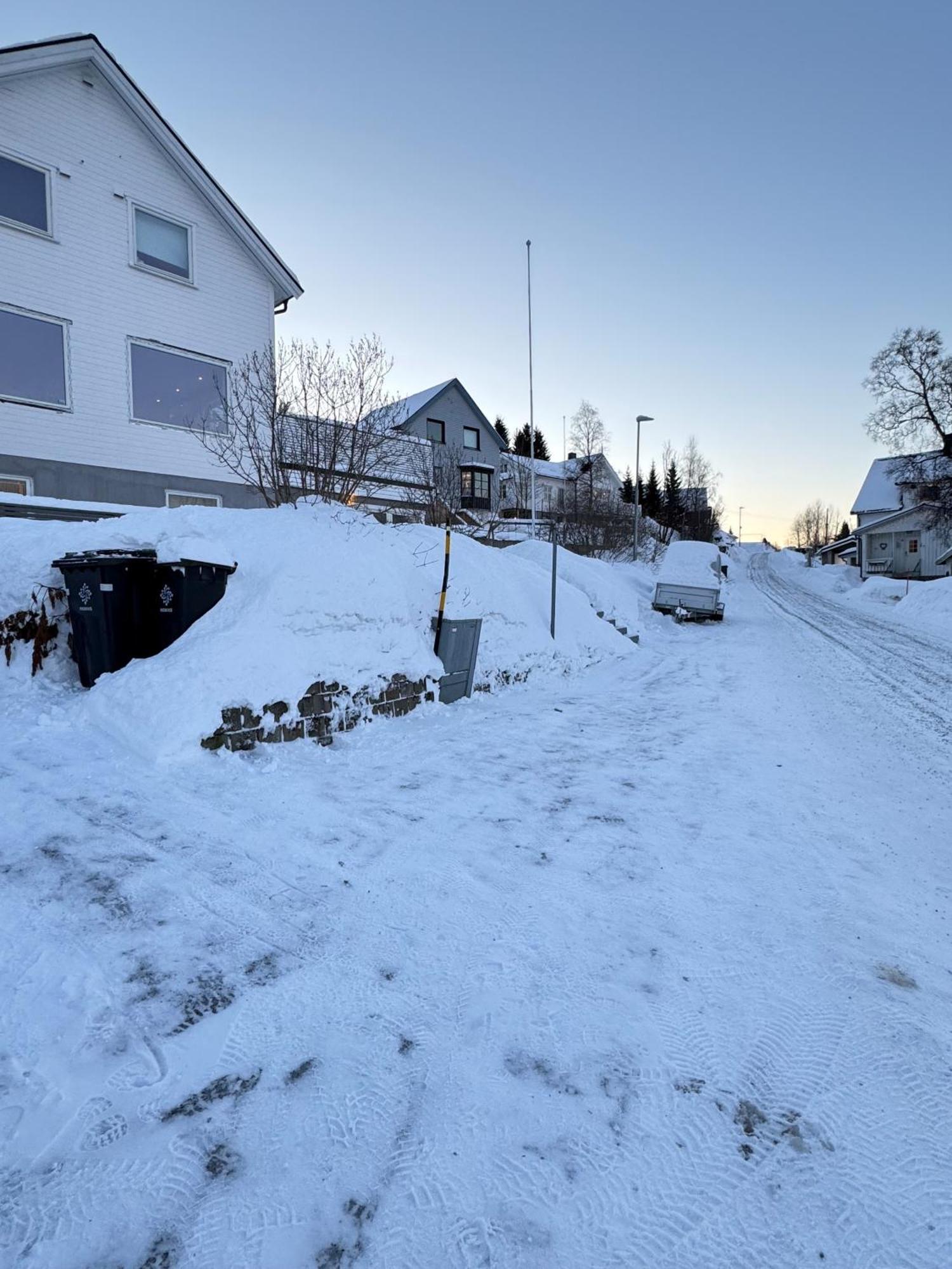 Sentralt Plassert Leilighet Ved Sherpatrappen Tromsø Exterior foto